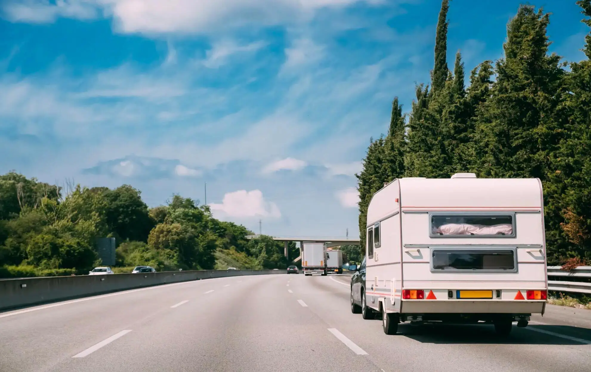 Karavaani - rahoitus yksityisten välisiin kauppoihin